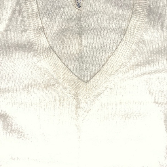 Land’s End Canvas Angora Rabbit Hair Blend V-Neck Sweater Cream Color Size XS - Picture 7 of 7